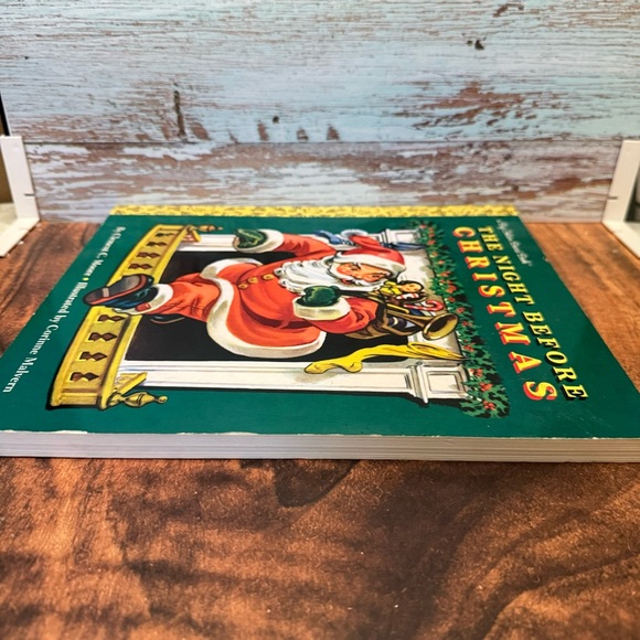 The Night Before Christmas Book by Clement C. Moore a Big Golden Board Book - Picture 10 of 10